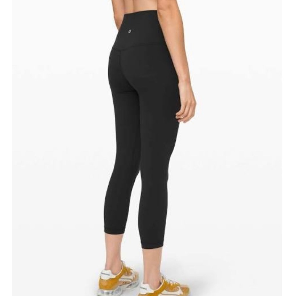Lululemon align crop 21’ size 6